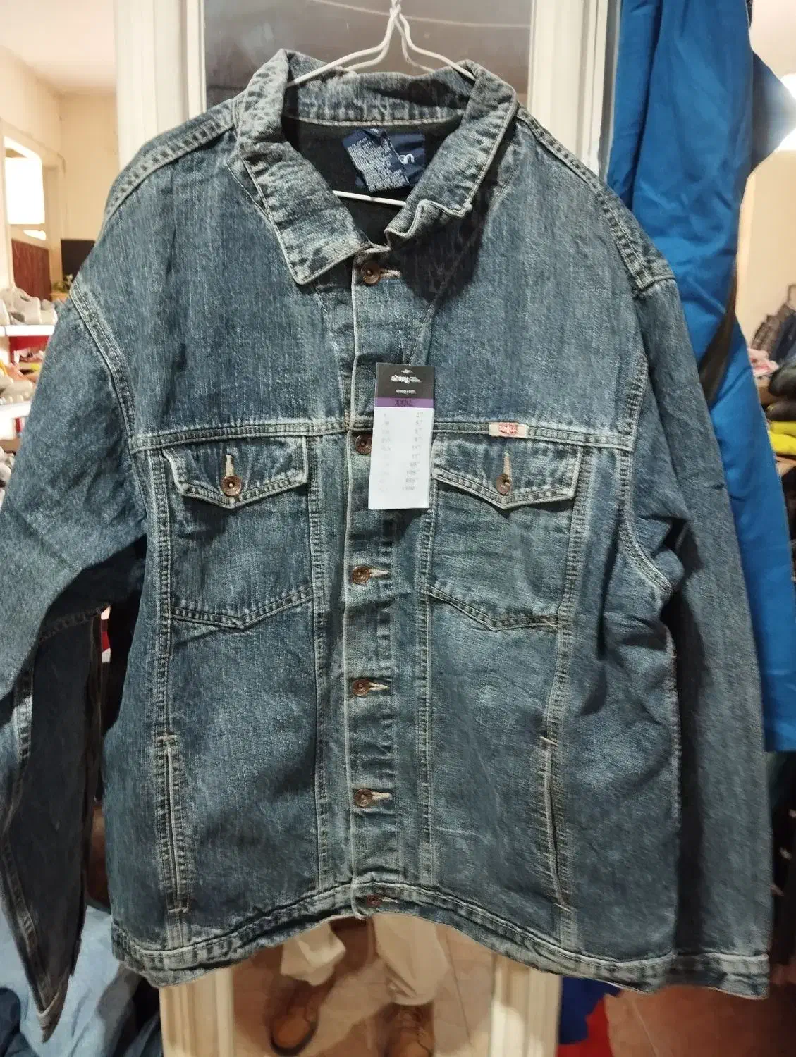 لی مردانه|لباس|شیراز, ابیوردی|دیوار