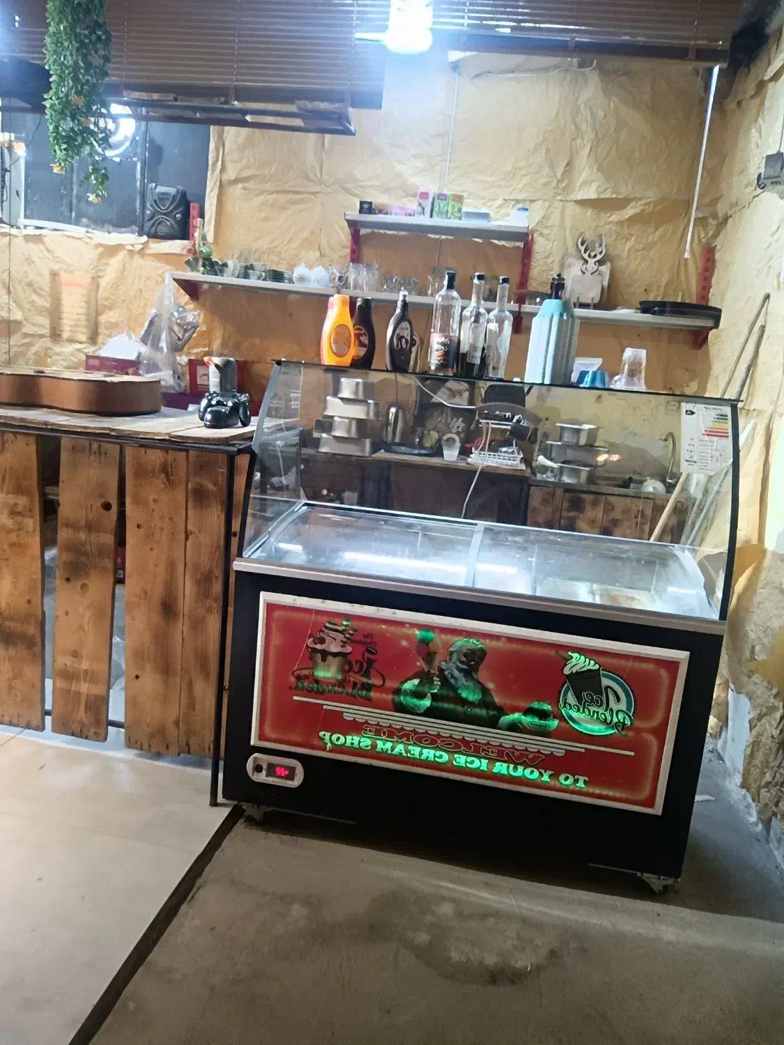 تاپینگ 9لگنه بستنی اسکوپی|کافی‌شاپ و رستوران|ایرانشهر, |دیوار