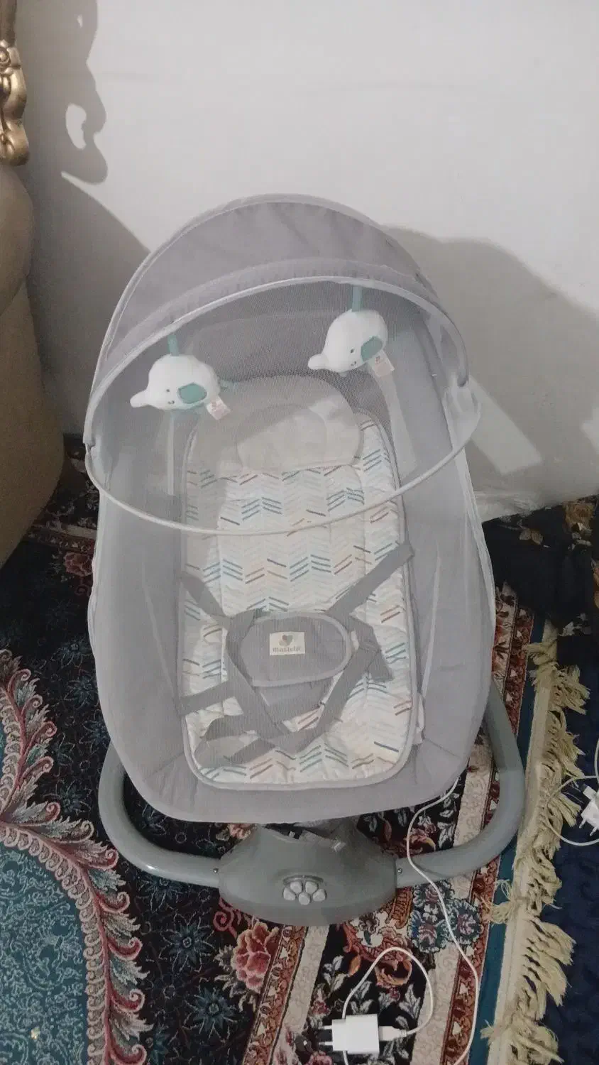 گهواره برقی ماستلا|تخت و صندلی بچه|تهران, امام زاده حسن|دیوار