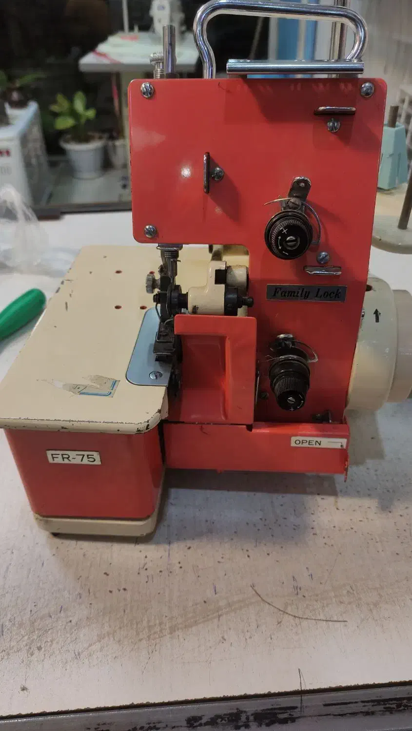 چرخ سردوز|چرخ خیاطی و ریسندگی|بانه, |دیوار