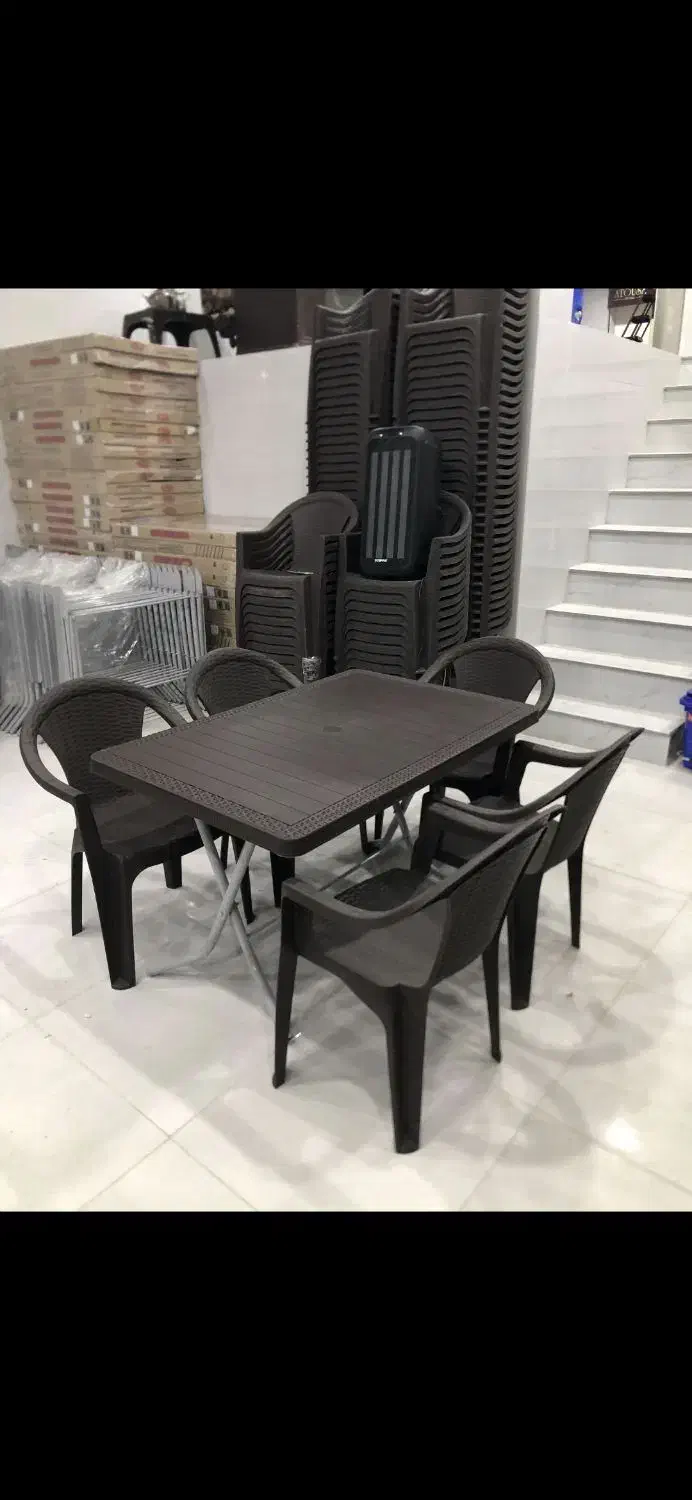 اجاره صندلی و میز و اسپیکر و پروژکتور و ریسه لامپ|خدمات پذیرایی، مراسم|برازجان, |دیوار