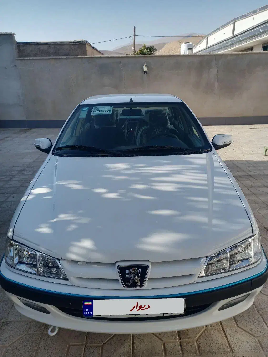 پژو پارس xu7p مدل 402|خودرو سواری و وانت|مرودشت, نقش رستم|دیوار