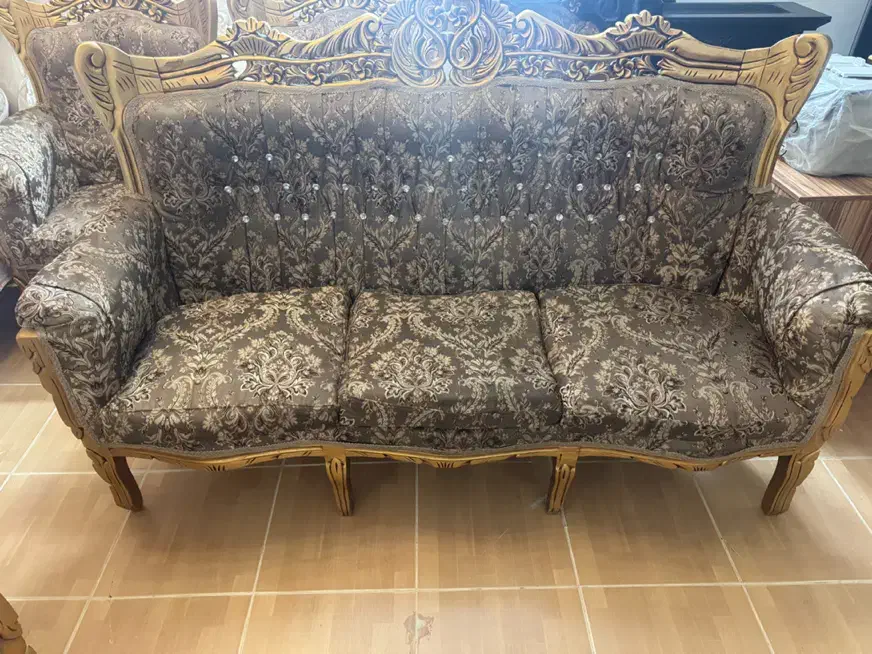 مبل ۷ نفره|مبلمان خانگی و میز عسلی|خوی, |دیوار