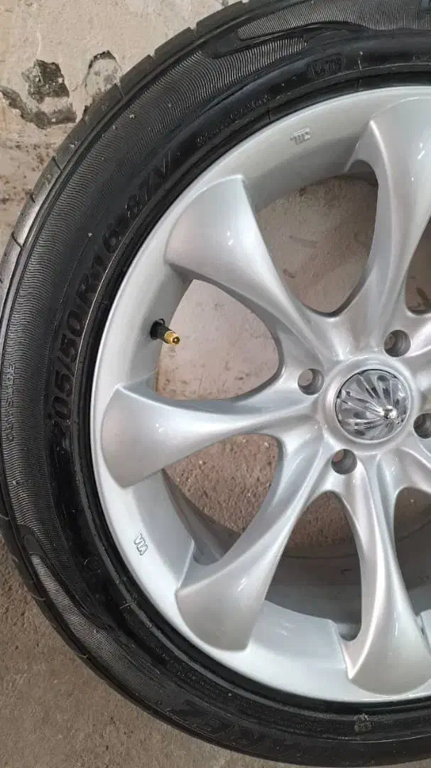 ۴حلقه رینگ  htcسایز۱۶ قیمت ۳۳میلیون|قطعات یدکی و لوازم جانبی|چناران, |دیوار