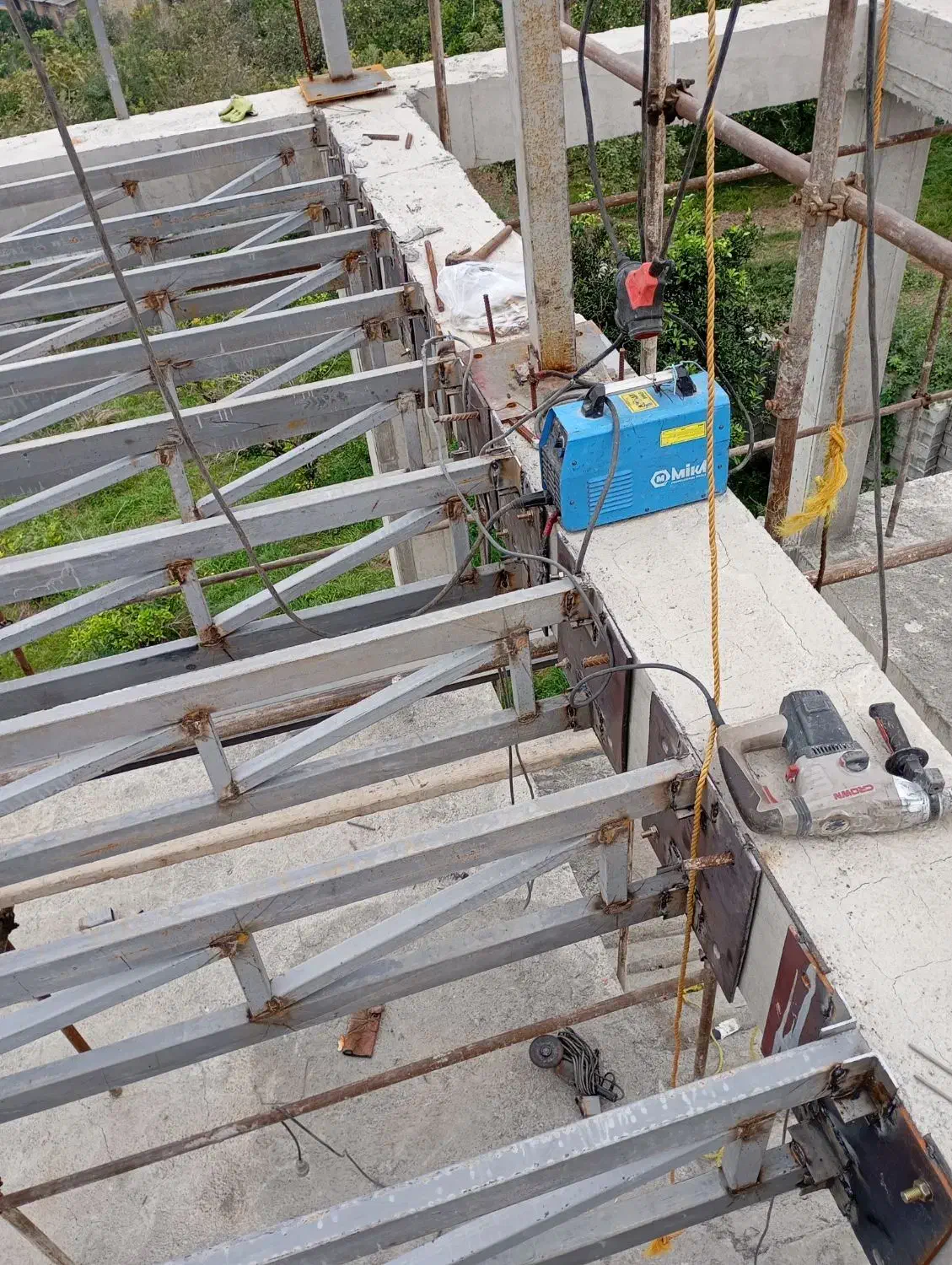 اجرای سربندی بانازل ترین قیمت|خدمات پیشه و مهارت|قائم‌شهر, |دیوار