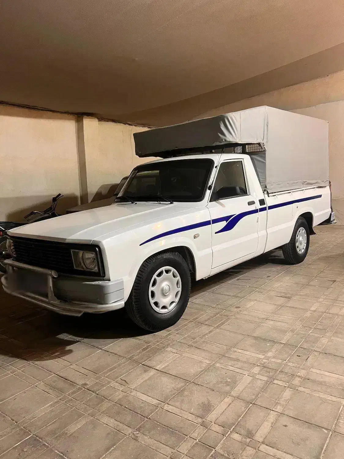 مزدا نک کابین هیدرولیک ۲۰۰ مدل۹۹ بی رنگ|خودرو سواری و وانت|اصفهان, ابر|دیوار