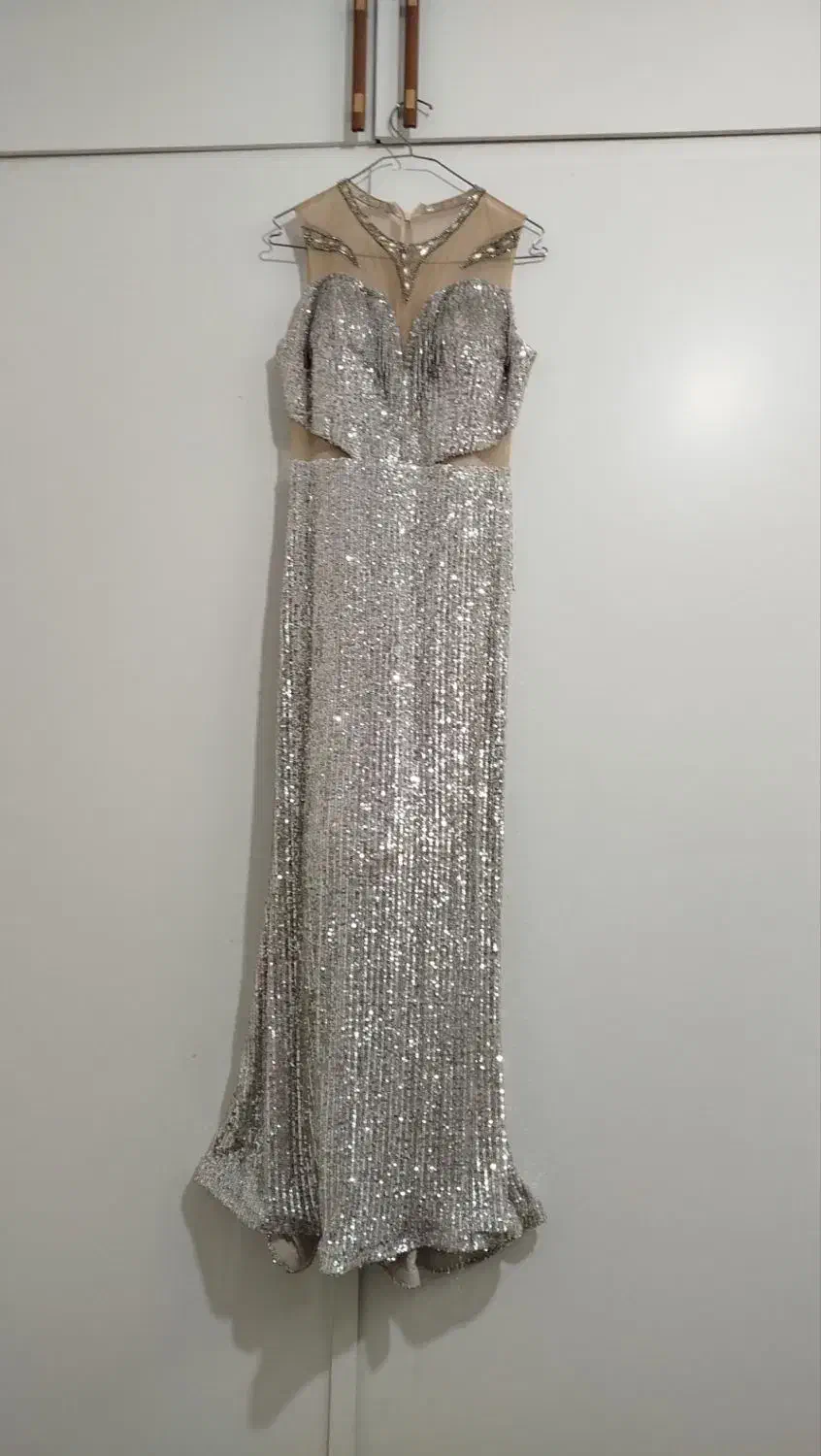 لباس ها در حد نو|لباس|محمدیه-قزوین, |دیوار