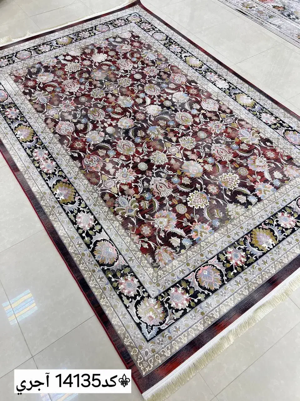 فرش ۱۲۰۰ شانه تراکم ۳۶۰۰|فرش|آران و بیدگل, |دیوار