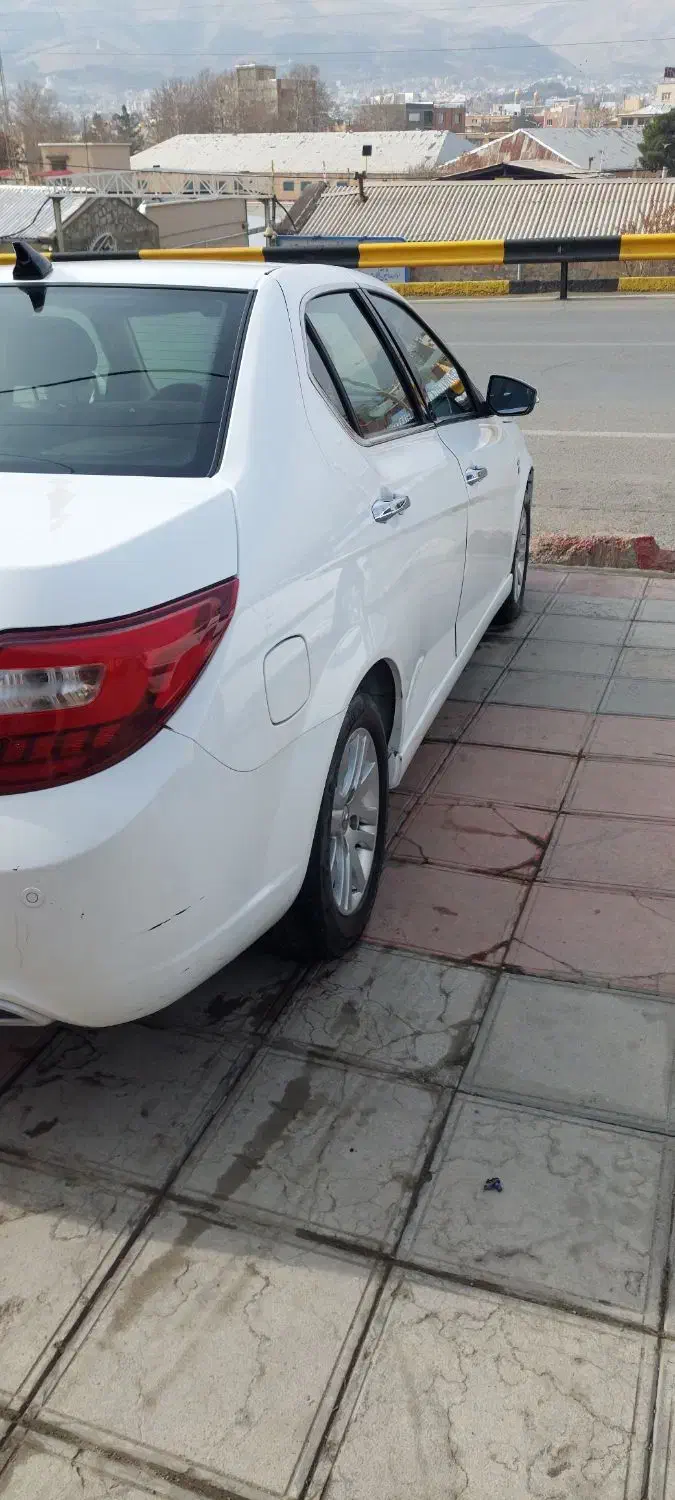 دنا پلاس مدل ۹۸|خودرو سواری و وانت|سنندج, |دیوار