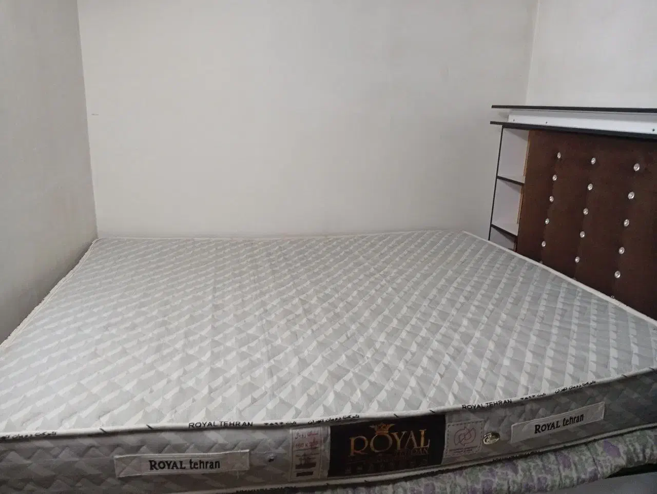 تخت|تخت و سرویس خواب|نیشابور, فضل|دیوار