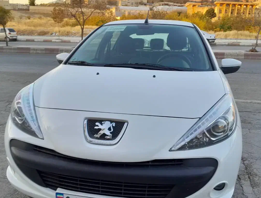 ۲۰۷  اتومات مدل402|خودرو سواری و وانت|سنندج, |دیوار