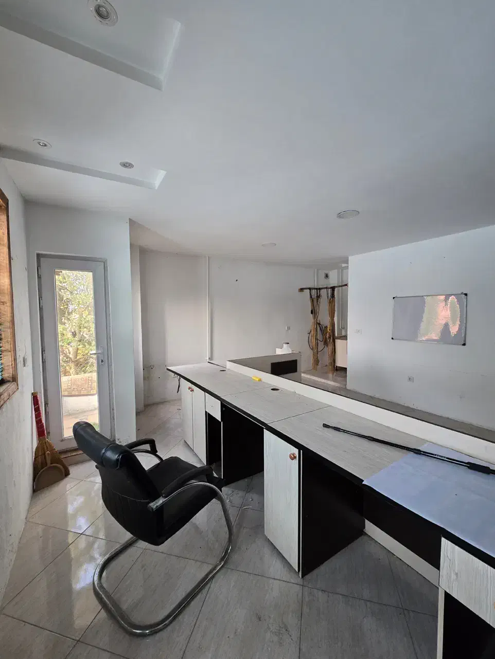 اجاره دفتر اداری تجاری ۴۰متری شهر رویان|اجارهٔ دفتر کار، اتاق اداری، مطب|رویان, |دیوار