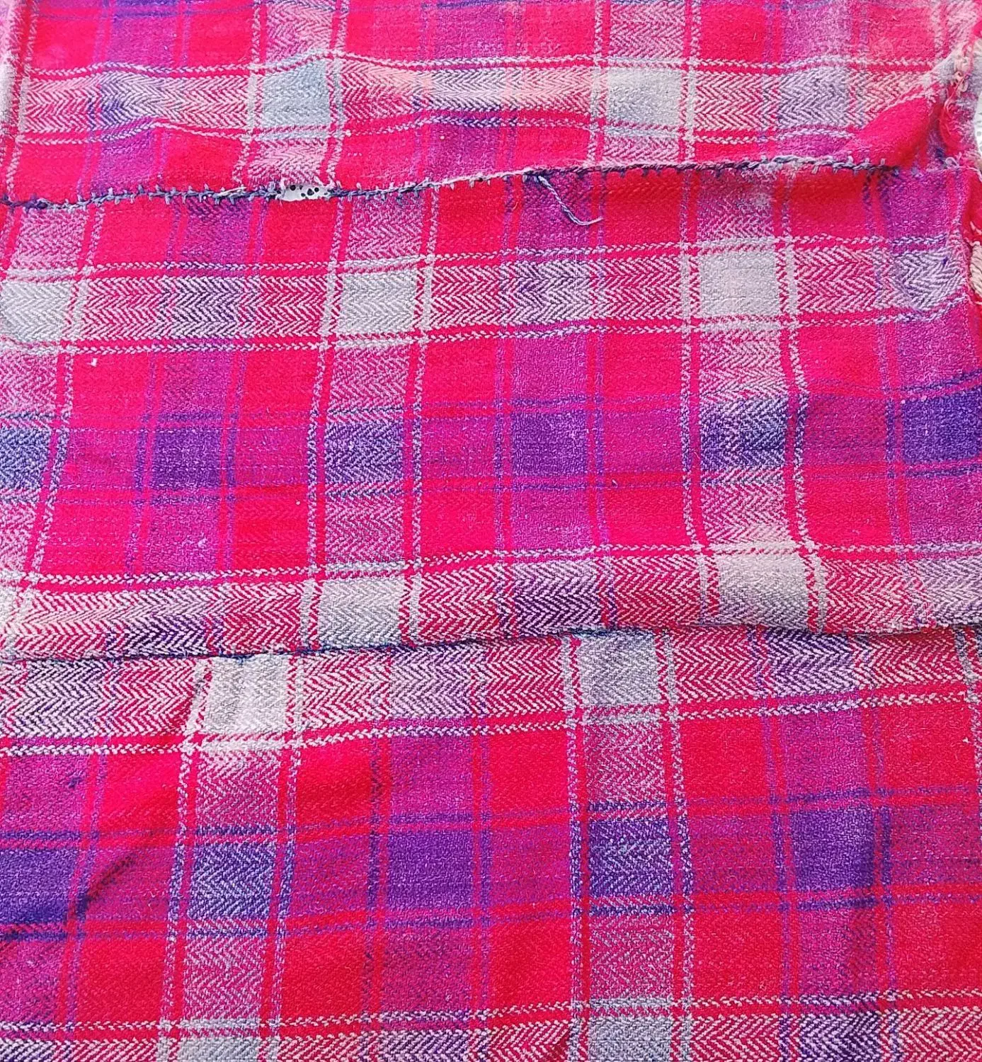 ماشته|فرش|تهران, شیخ هادی|دیوار