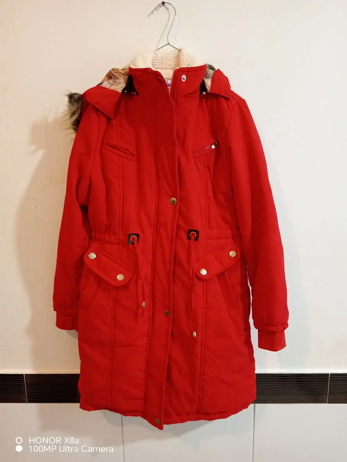 کت و پافر|لباس|مهاباد (آذربایجان غربی), |دیوار