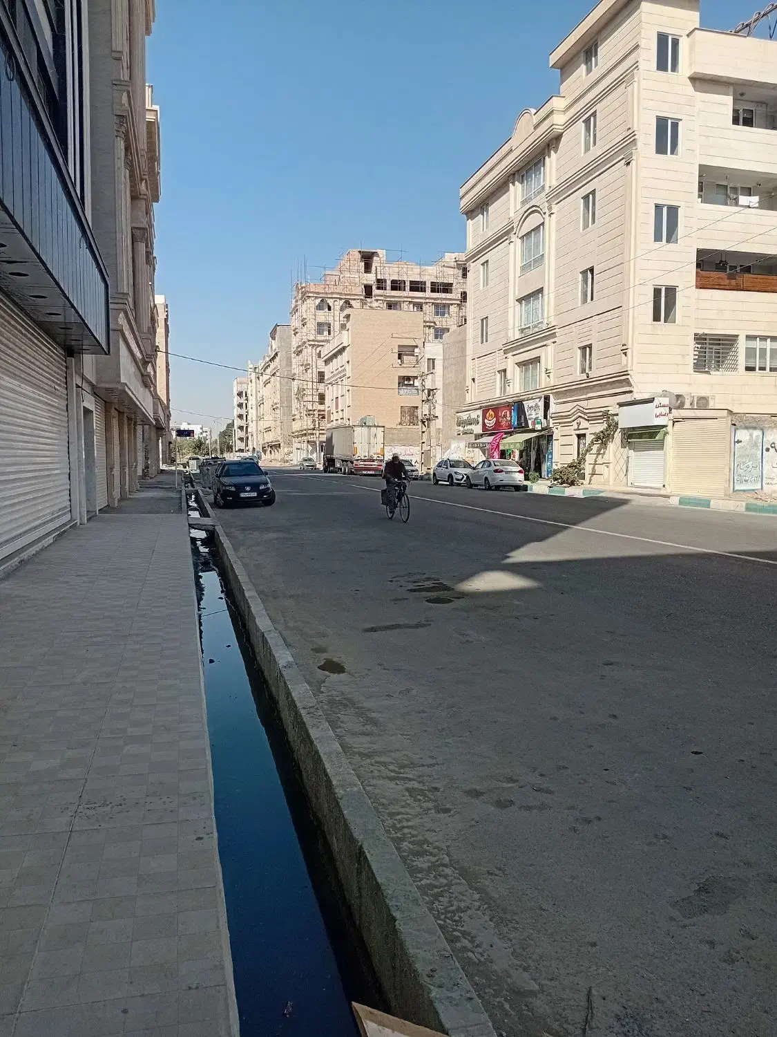 ۳۰ متر / تجاری دونبش / باکری قائمیه|فروش مغازه و غرفه|اسلامشهر, شهرک قائمیه|دیوار