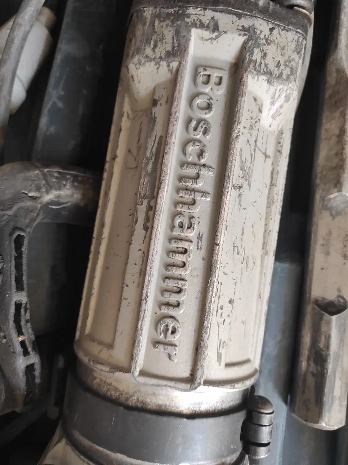 هیلتی 16کیلویی بوش|ماشین‌آلات صنعتی|قرچک, صالح آباد|دیوار