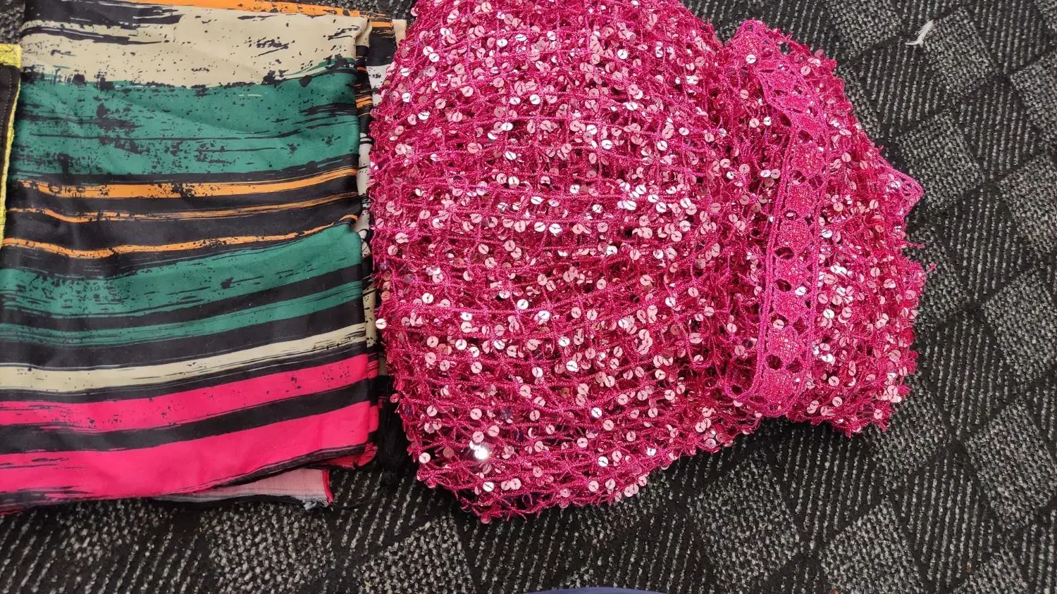 مانتو و  سقزی و بافت زنانه|لباس|کامیاران, |دیوار