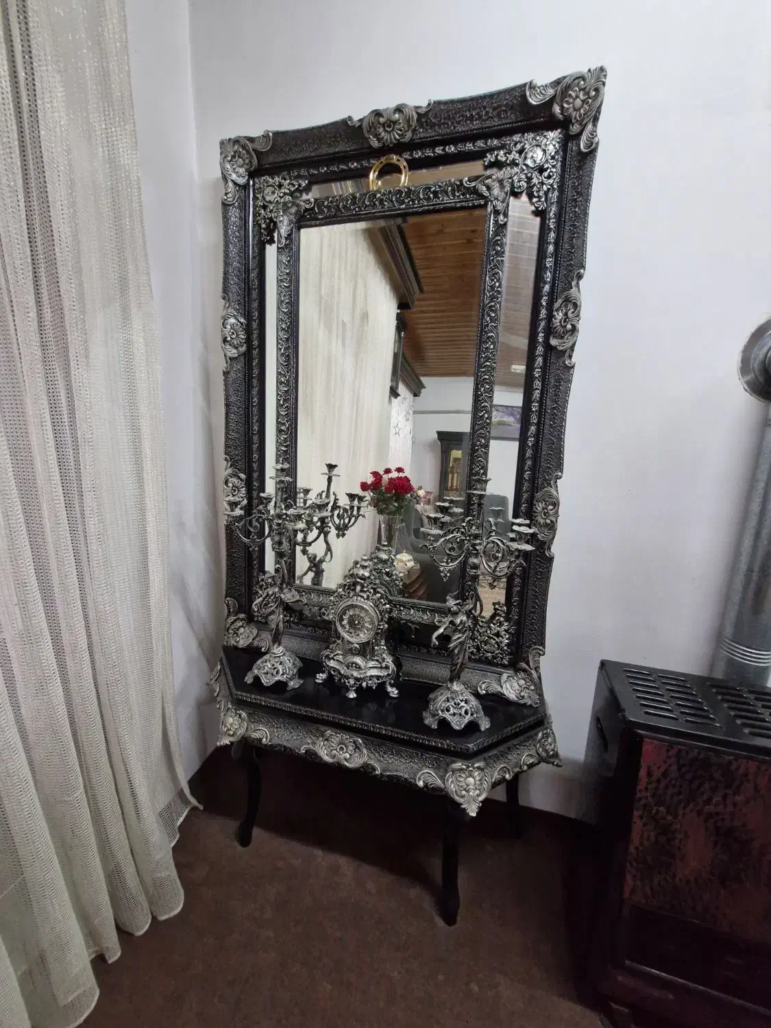 آینه و کنسول|آینه|بندر انزلی, کوی بهار|دیوار