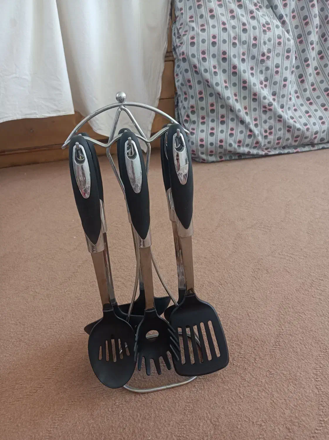 لوازم اشپزخانه|ظروف پختوپز|هرند, |دیوار