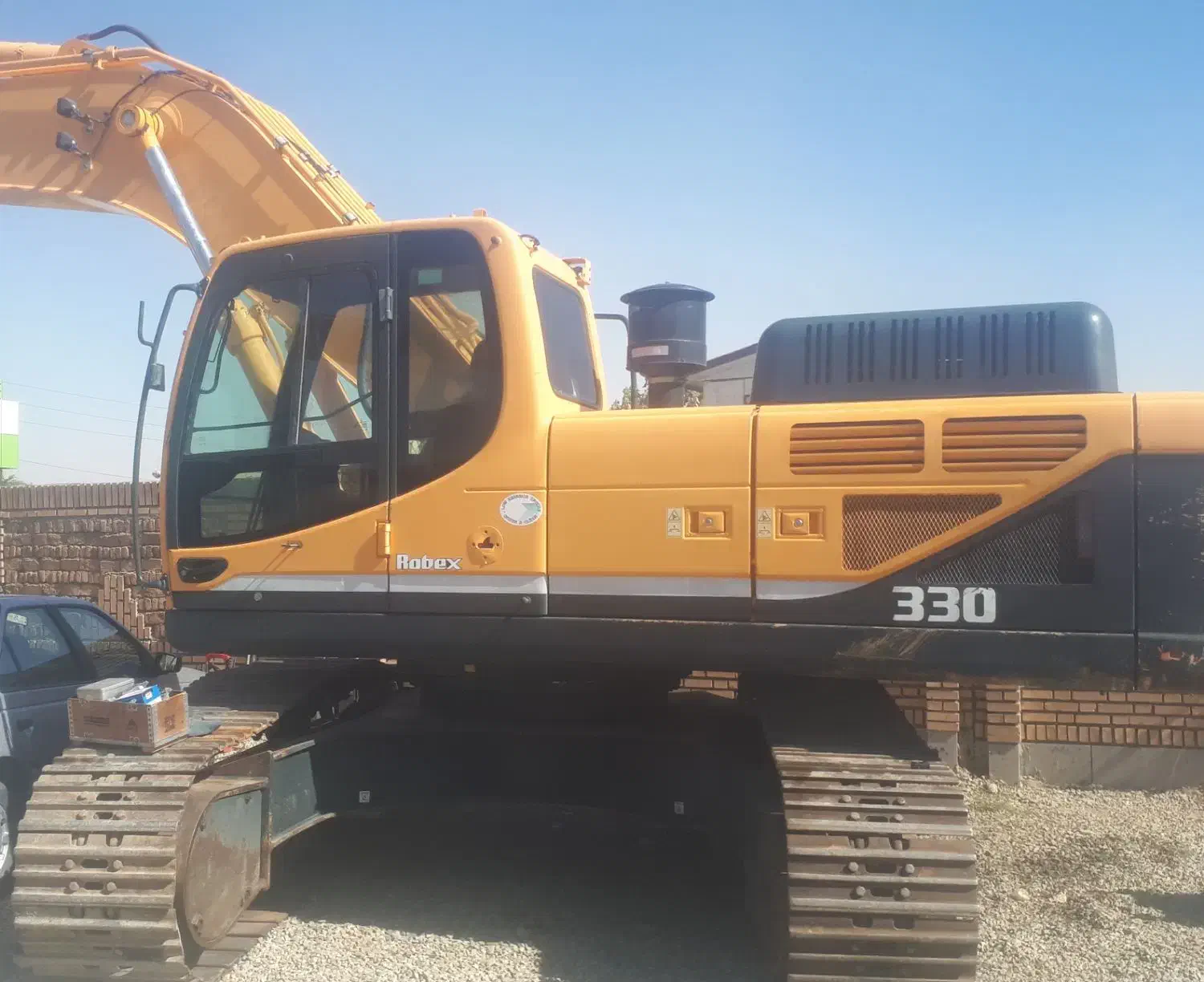 خریدوفروش انواع بیل مکانیکی و لودر|خودرو سنگین|اسلامشهر, ملکآباد|دیوار