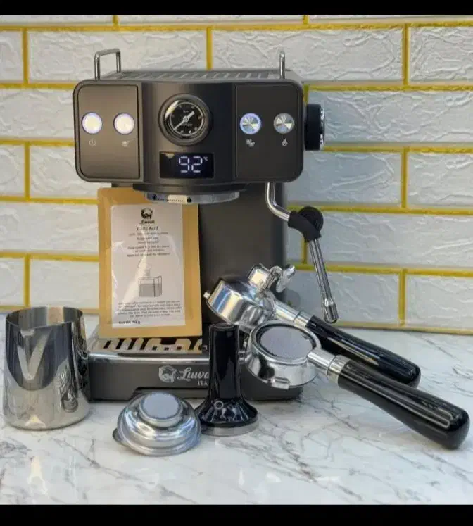 دستگاه قهوه سازخانگی ونیمه صنعتی باهدیه وتخفیف|سماور، چای‌ساز، قهوه‌ساز|اصفهان, ارغوانیه|دیوار