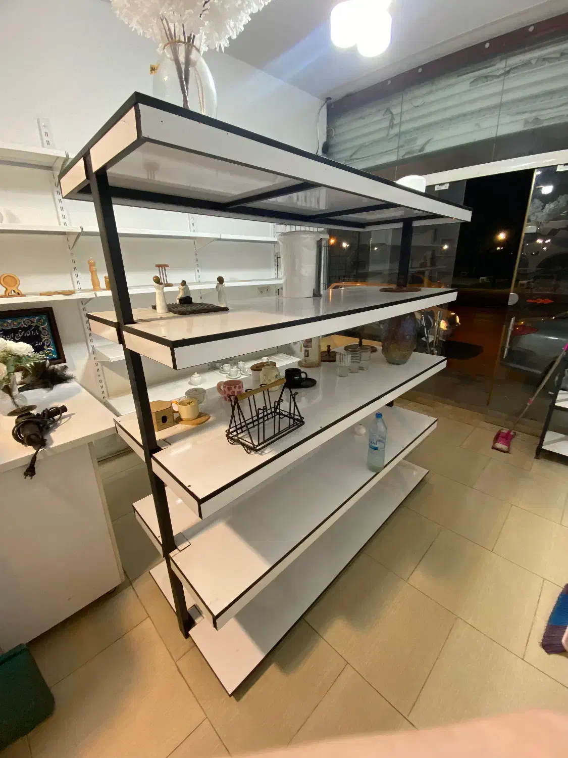 دو تا قفسه مناسب هر فروشگاهی|فروشگاه و مغازه|نوشهر, |دیوار