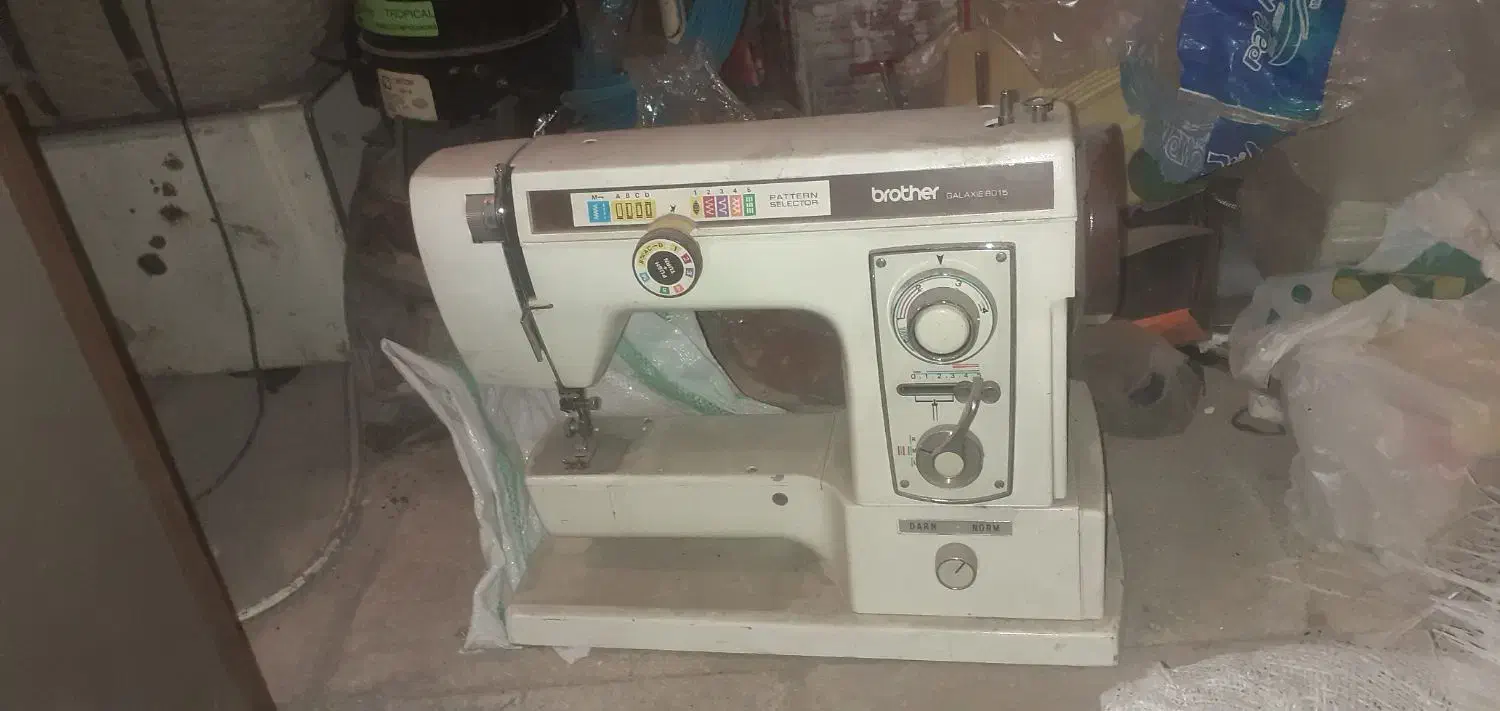 چرخ خیاطی  وچرخ زیگ زاگ|چرخ خیاطی و ریسندگی|تهران, توحید|دیوار