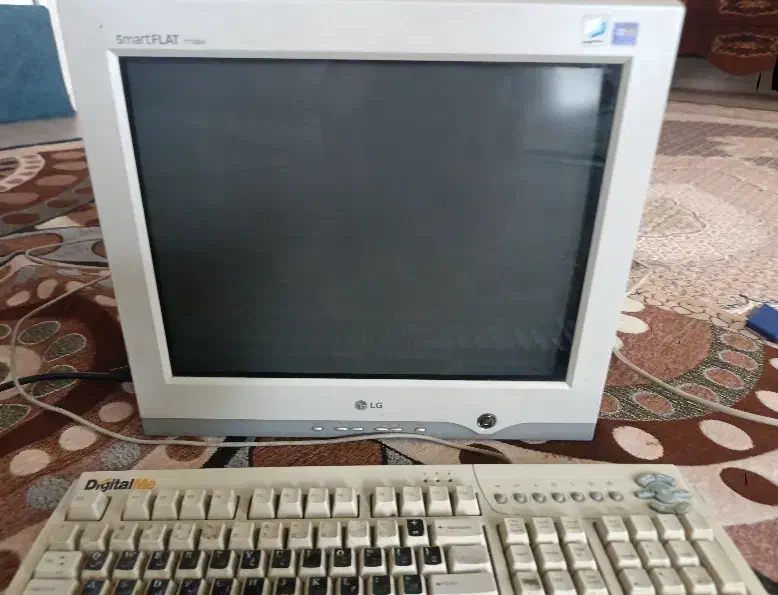 کامپیوتر و کیبورد|رایانه رومیزی|اردبیل, |دیوار