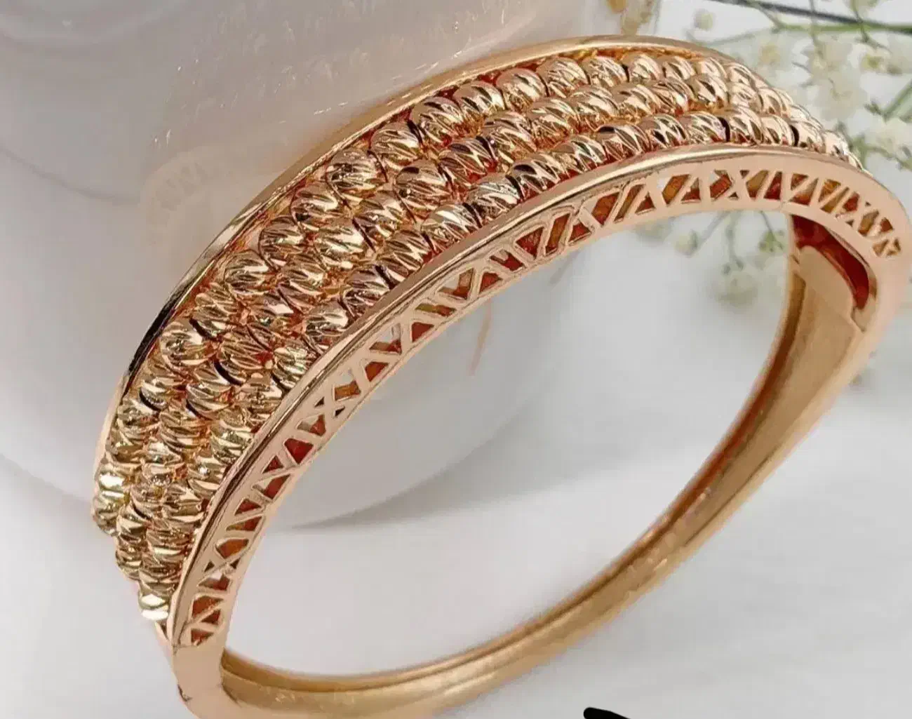 زیورآلات|بدلیجات|شوط, |دیوار