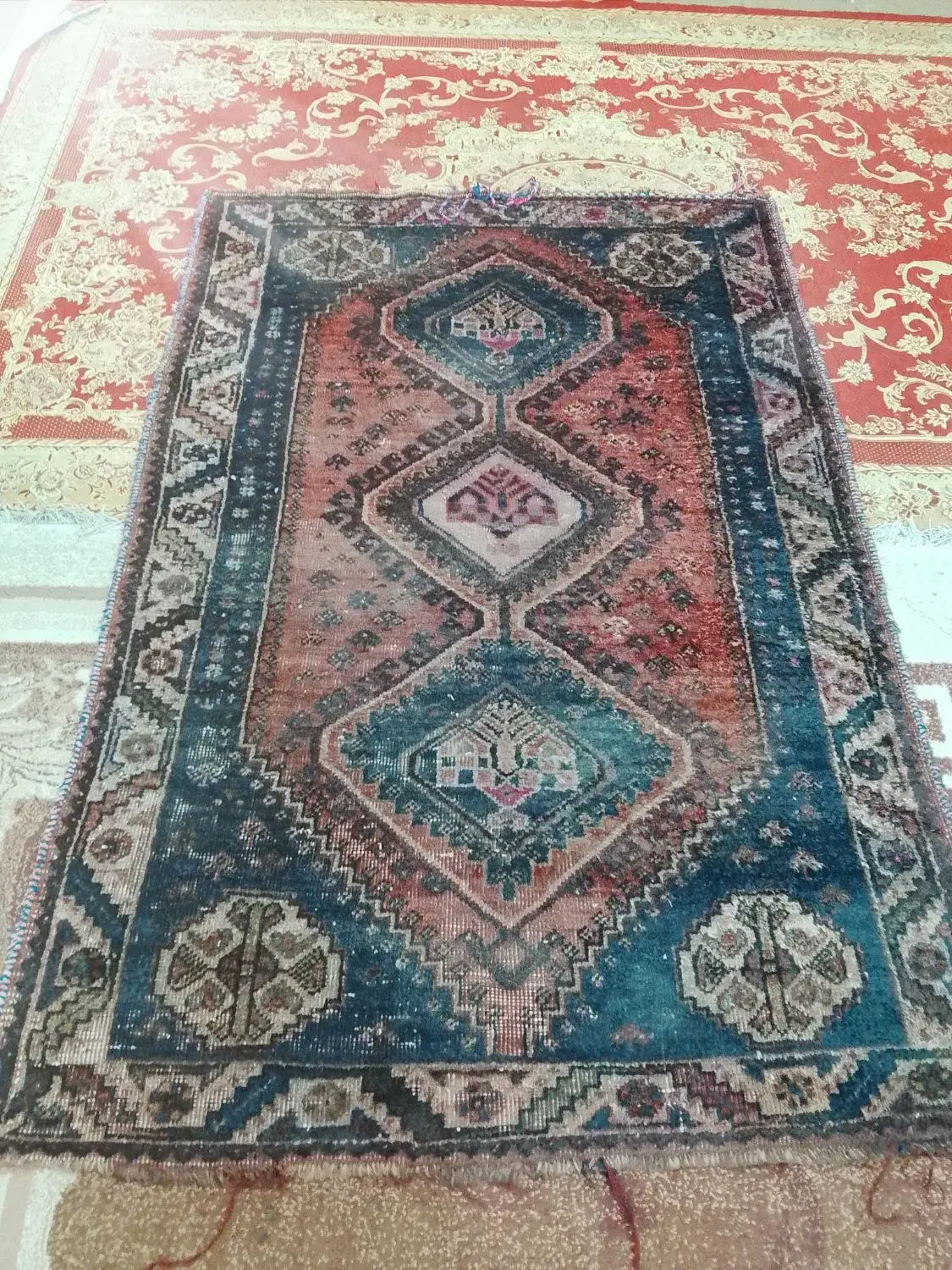 قالیچه دستباف عطیقه|فرش|خرمشهر, |دیوار