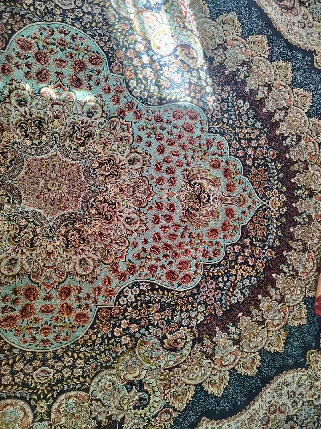 فرش9متری 6تومن و یک یخچال4تومن|فرش|مهاجران, |دیوار