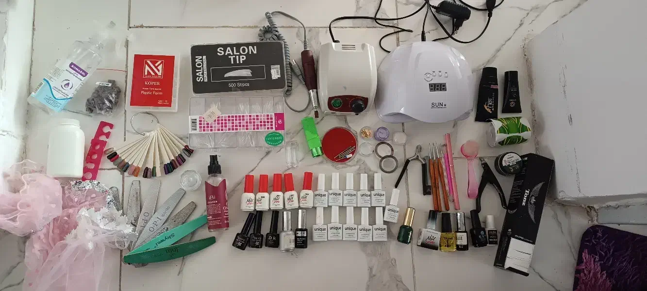 لوازم ناخنکاری در حد نو|آرایشی، بهداشتی، درمانی|گرگان, |دیوار