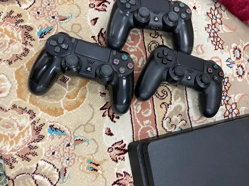 Ps4slim|کنسول، بازی ویدئویی و آنلاین|تهران, شمیران‌نو|دیوار