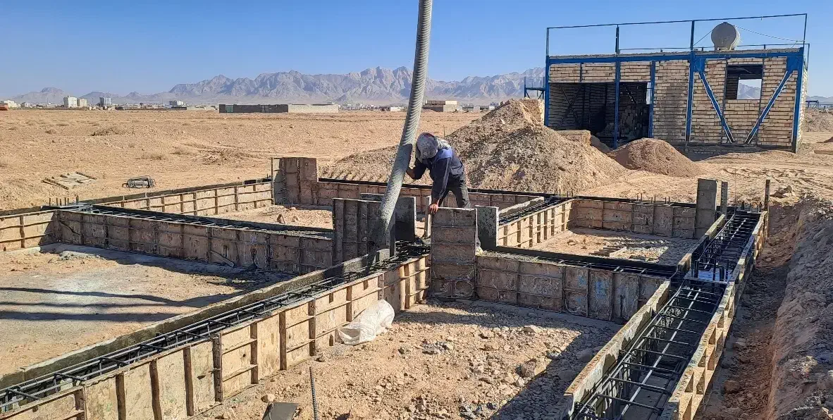 پیمانکاری ساختمان از پی تا بام|خدمات پیشه و مهارت|قائن, |دیوار