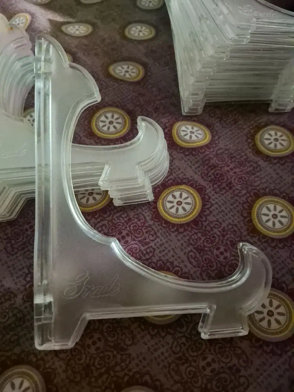 پایه پلکسی شفاف برای تابلو دکور|صنایع دستی و سایر لوازم تزئینی|مشهد, ابوذر|دیوار