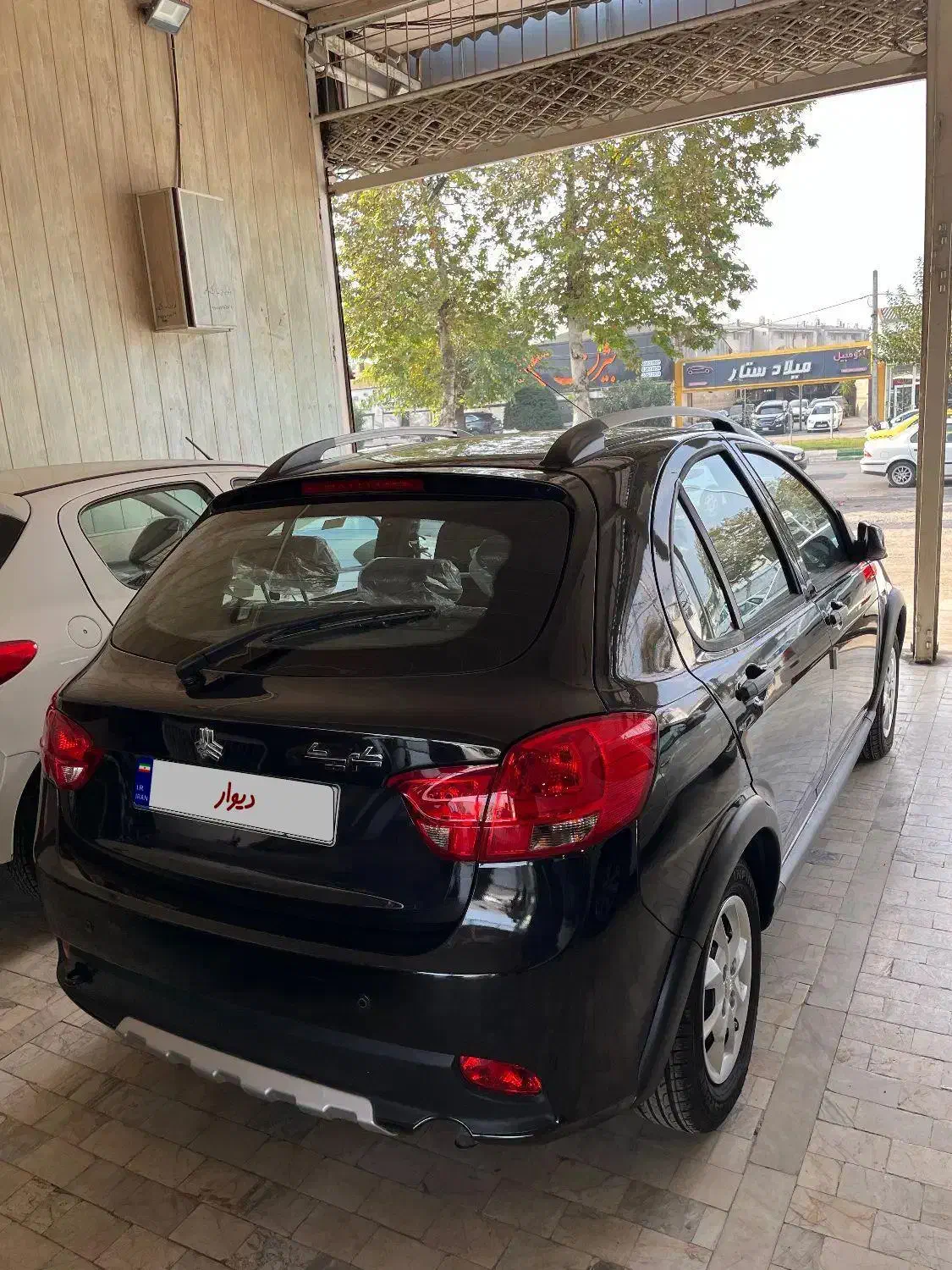 کوییک|خودرو سواری و وانت|رشت, جانبازان|دیوار