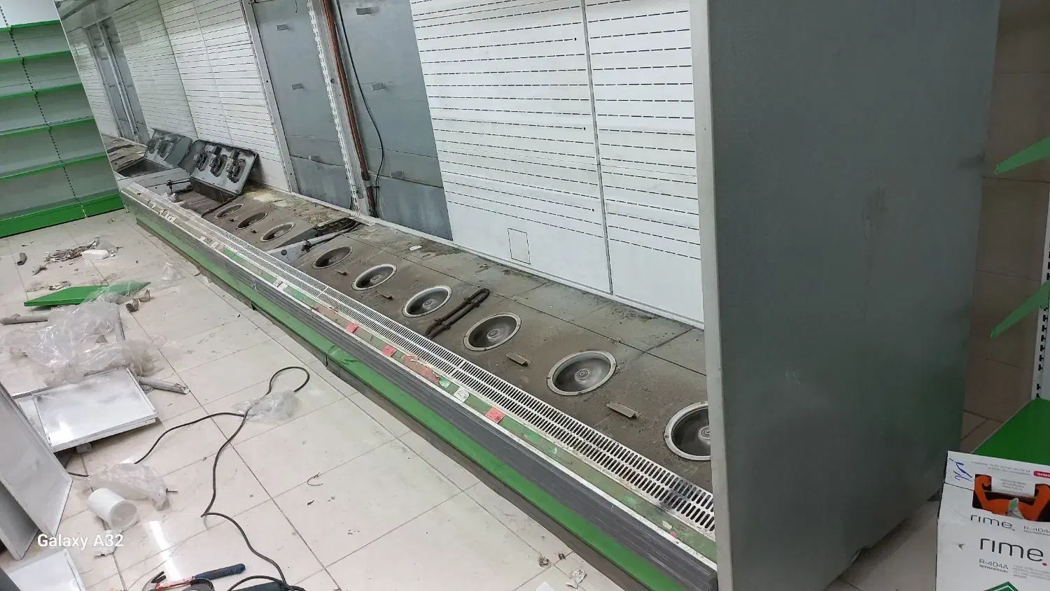 تعمیر یخچال صنعتی و پرده هوا|خدمات پیشه و مهارت|ایلام, |دیوار