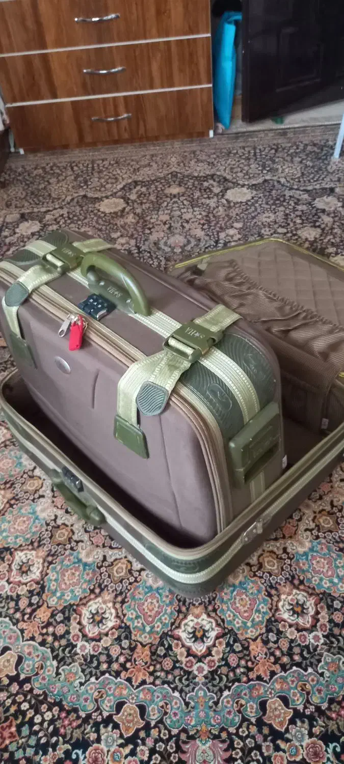 چمدان مسافرتی خارجی|کیف، کفش، کمربند|اراک, |دیوار