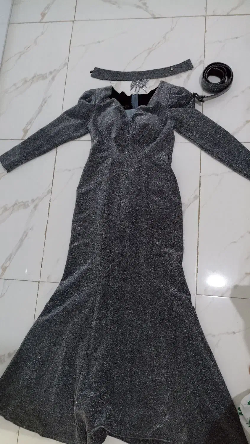 لباس مجلسی|لباس|چهارباغ, |دیوار