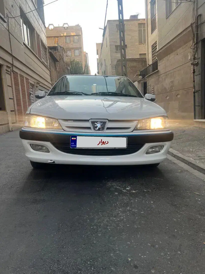 پژو پارس دوگانه‌ کارخانه بسیار تمیز و‌کم کارکرد|خودرو سواری و وانت|تهران, زمزم|دیوار