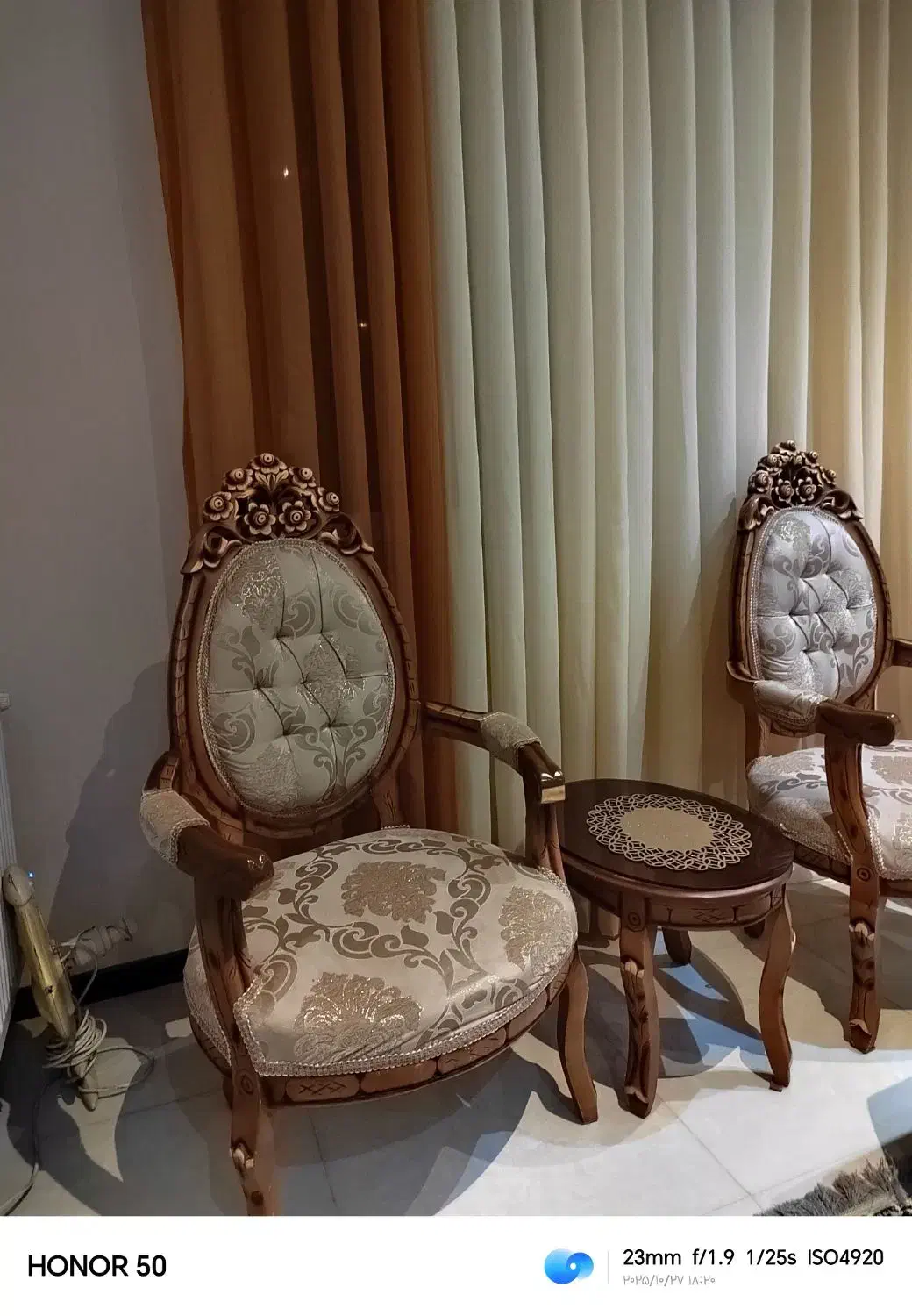 مبل سلطنتی 9 نفره|مبلمان خانگی و میز عسلی|هشتگرد, شهرک ایران خودرو|دیوار