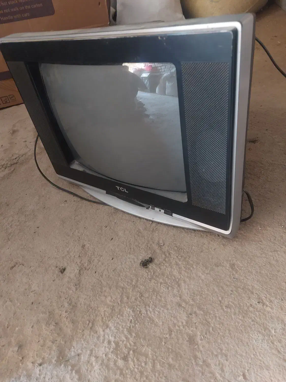 تلویزیون|تلویزیون و پروژکتور|شیروان (خراسان), |دیوار