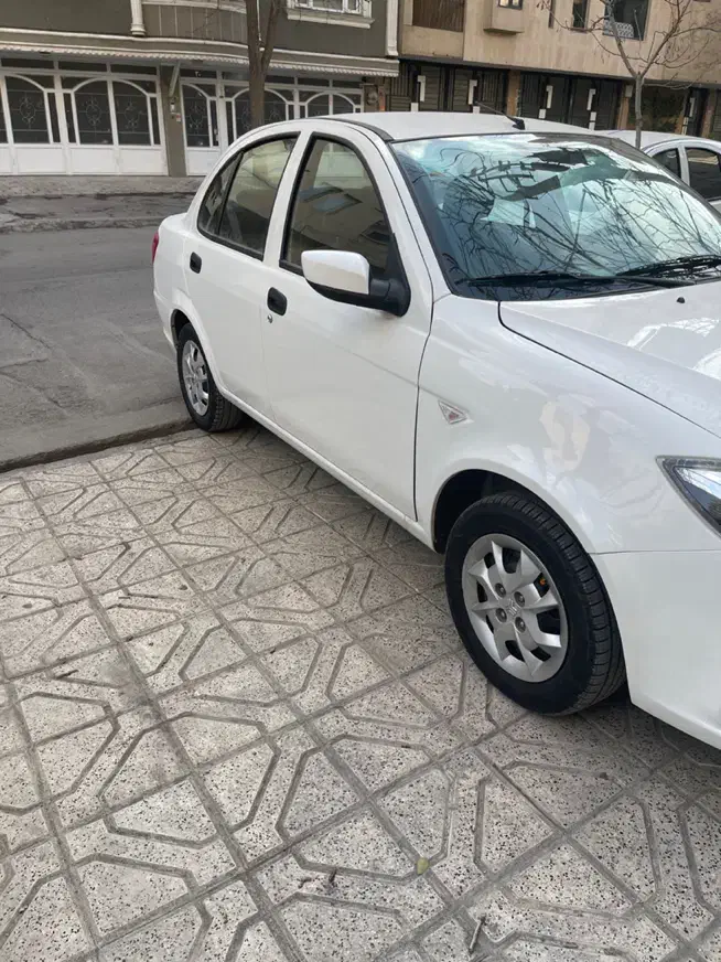 ساینا ۱۴۰۲|خودرو سواری و وانت|مشهد, هفت تیر (حافظ)|دیوار