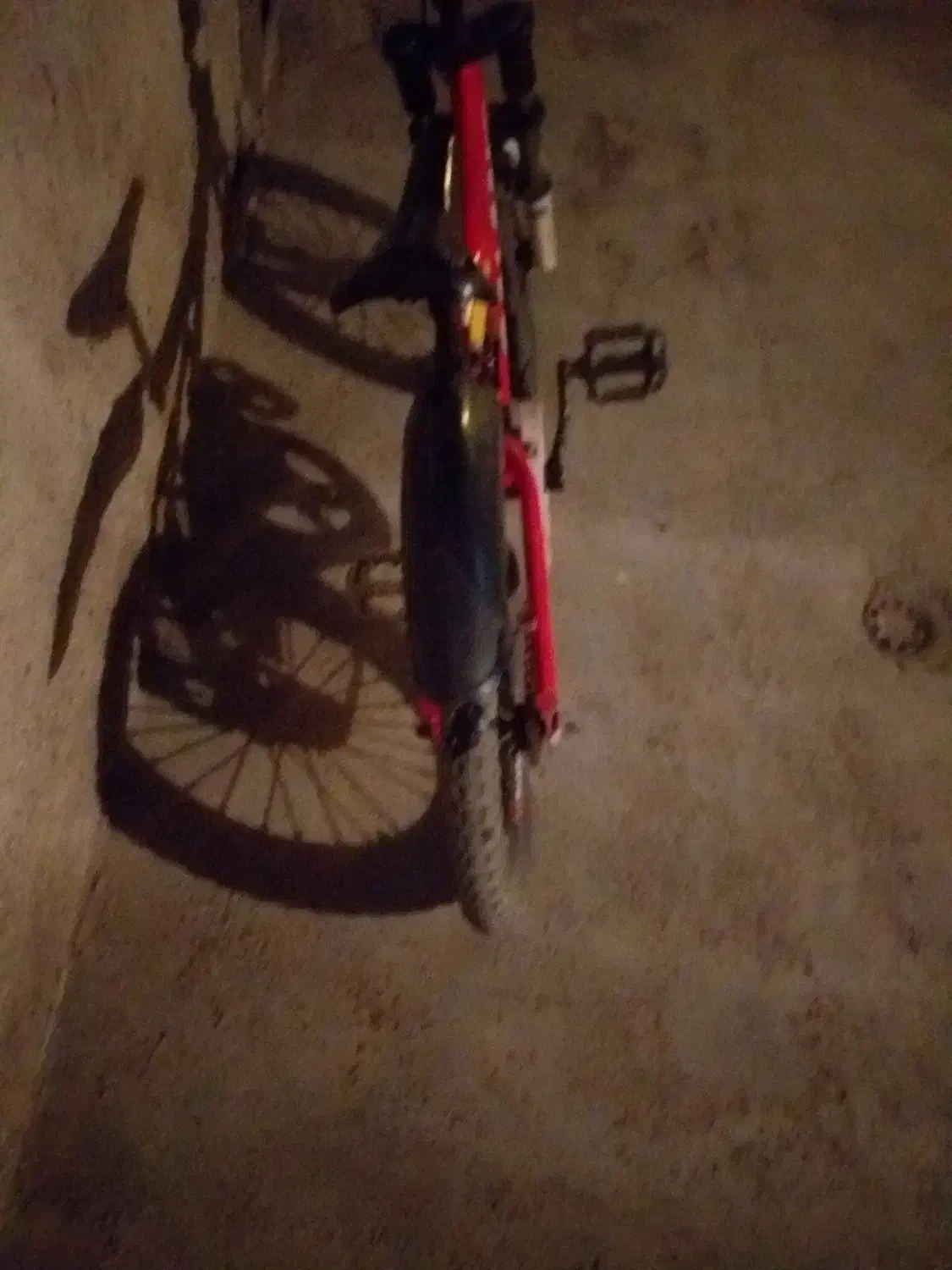 یک دچرخه ی ۲۶ و یک دچرخه ی ۱۷|دوچرخه، اسکیت، اسکوتر|همدان, |دیوار