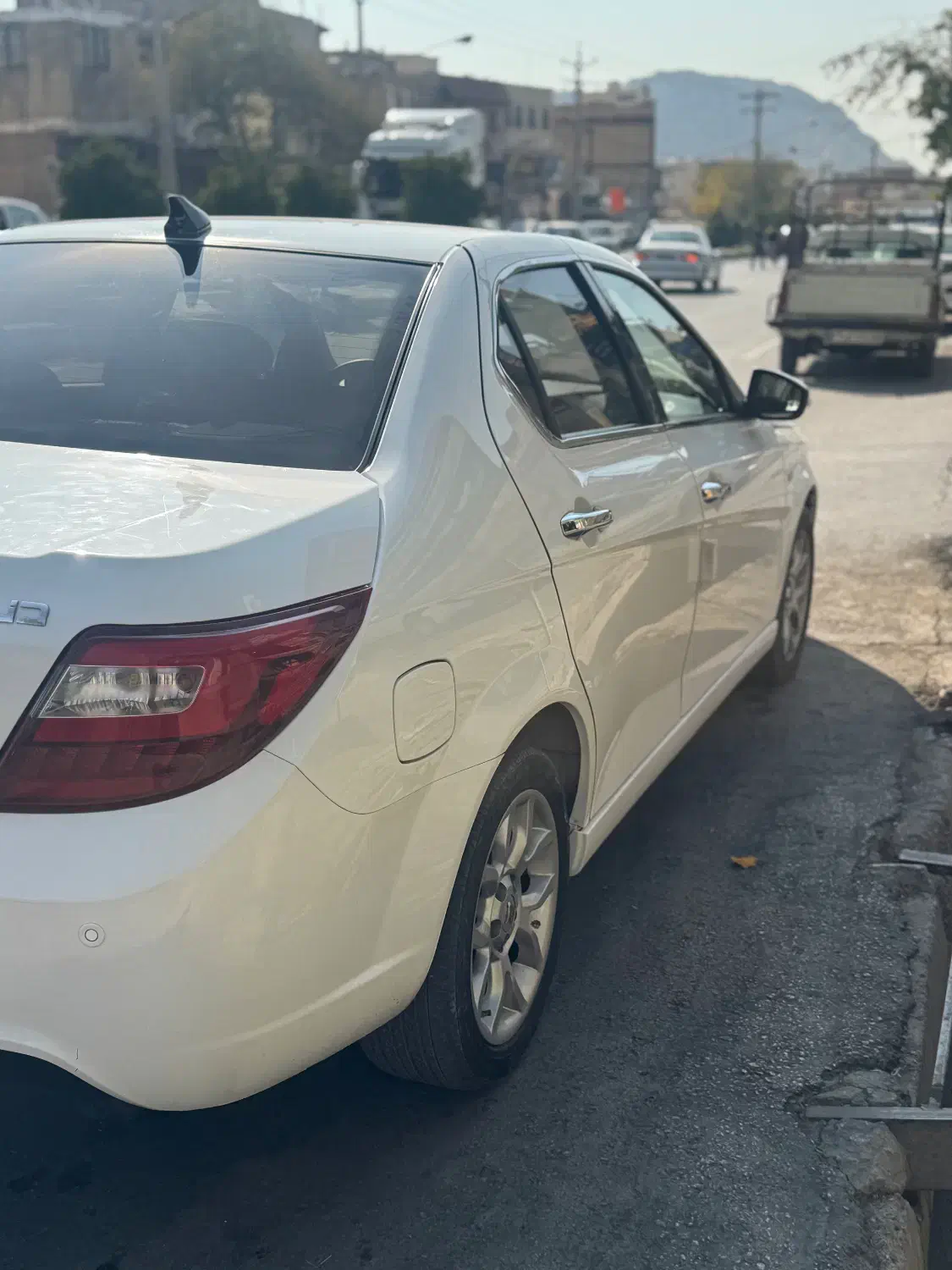 دنا پلاس توربو اتوماتیک|خودرو سواری و وانت|شیراز, طلاب|دیوار