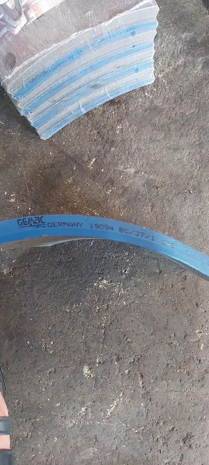 تعدادی لنت ماشین سنگین تریلی ترابوزا|قطعات یدکی و لوازم جانبی|خاوران, |دیوار