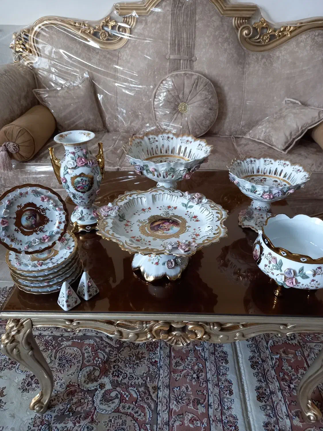 سرویس انتیک خارجی|ظروف سرو و پذیرایی|سنندج, |دیوار