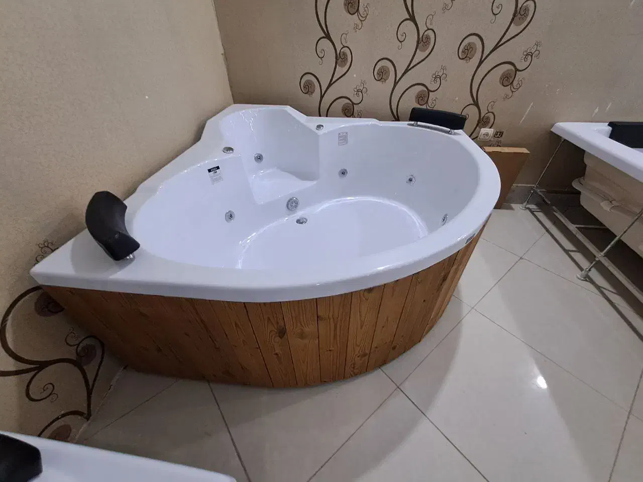 وان و جکوزی حمام|لوازم حمام|تربتحیدریه, فردوسی جنوبی|دیوار