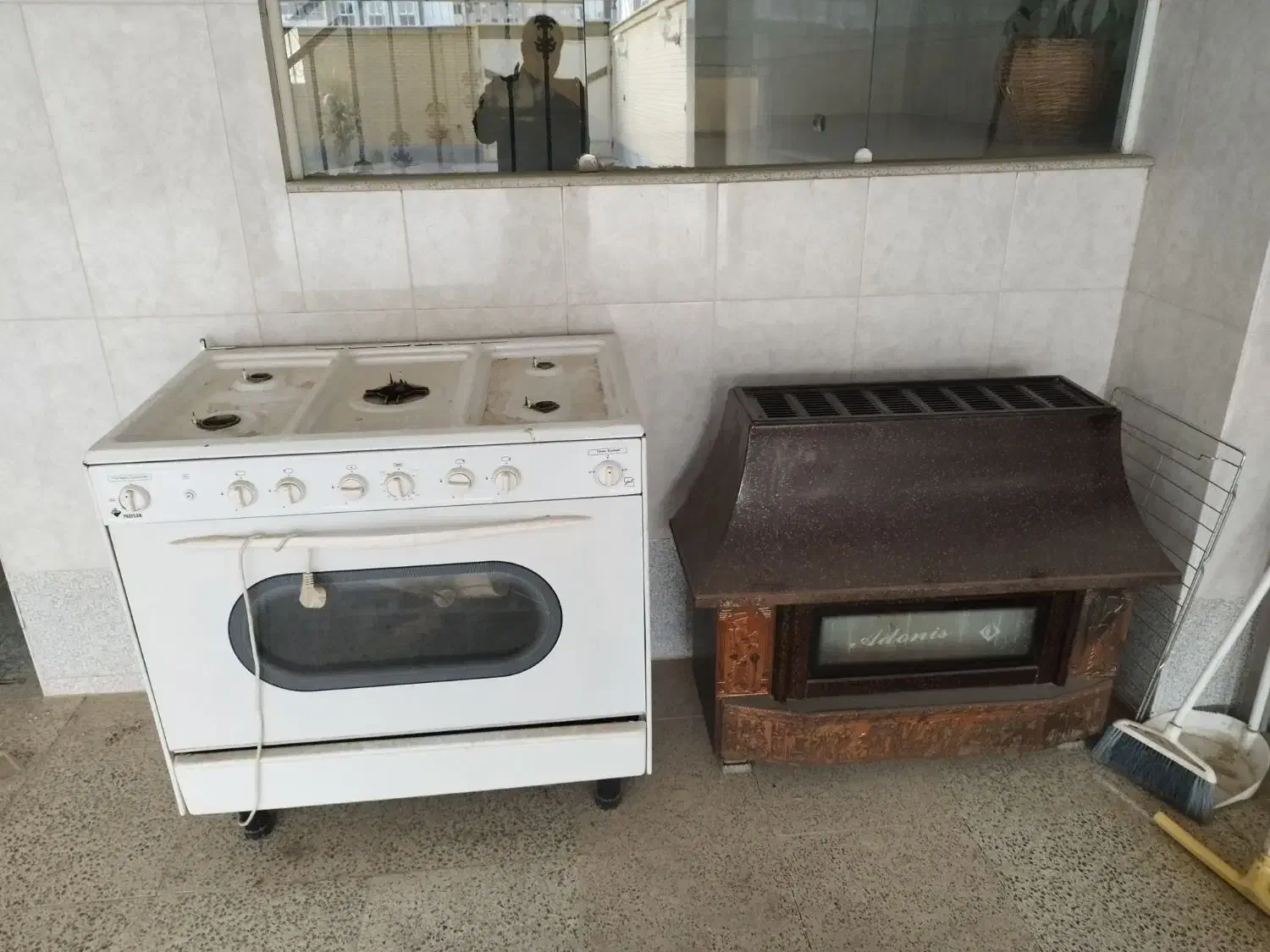 یک عدد اجاق گاز و یک عدد بخاری|اجاق گاز و لوازم برقی پختوپز|اصفهان, شهرک میلاد|دیوار