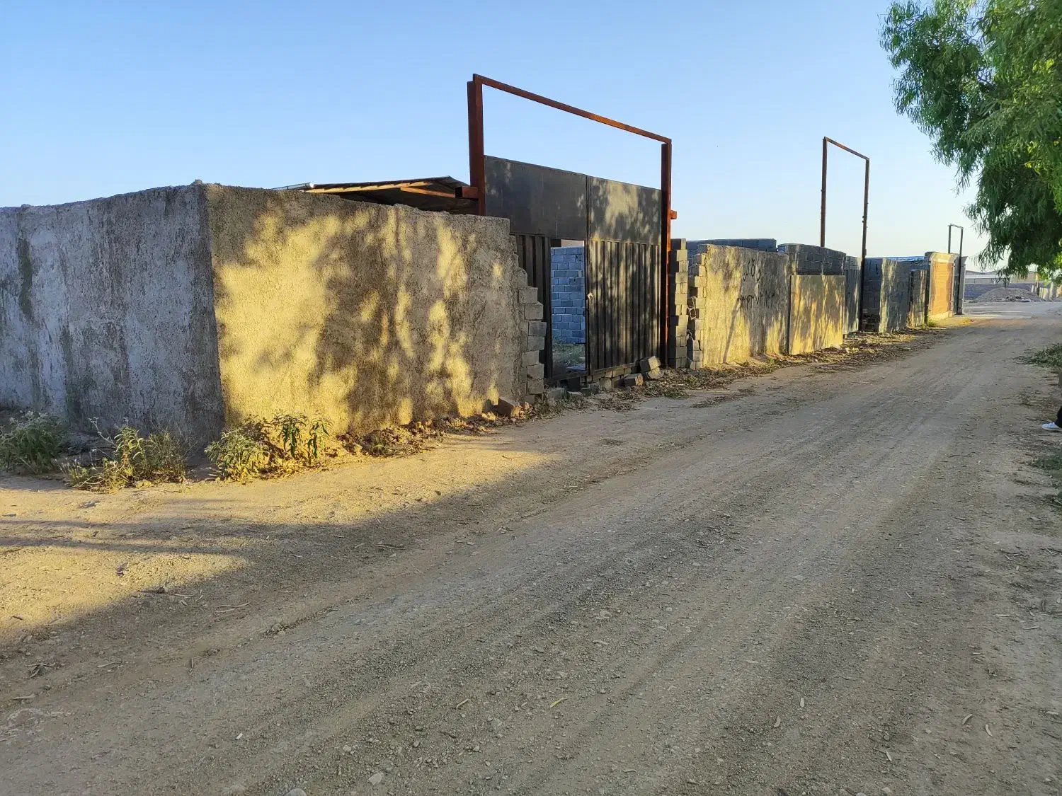 300متر چهار دیواری|فروش دفتر صنعتی، کشاورزی، تجاری|پاکدشت, خاتون آباد|دیوار